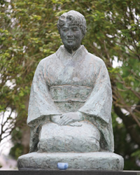 福田昌子女史