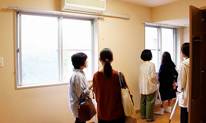 寮見学（希望者のみ）